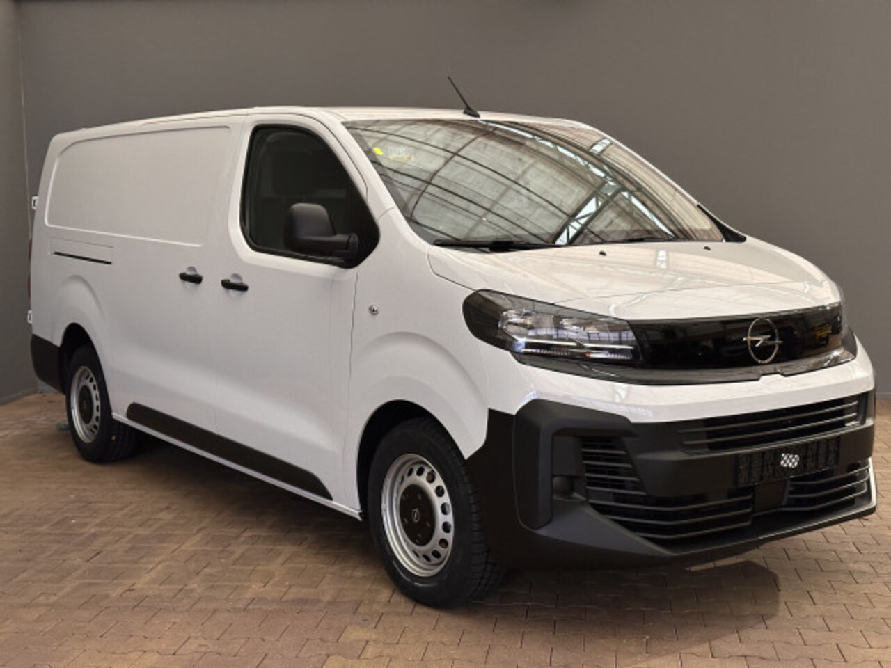 Opel Vivaro - 2.0 Diesel 145 S&S L3 OpelVivaro2.0 Diesel 145 S&S L3Automaat| Apple Carplay/Android Auto| - AutoWereld.nl