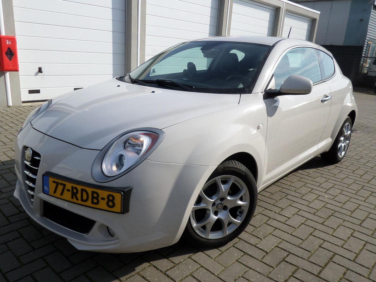 Alfa Romeo MiTo - 1.3 JTDm ECO Essential 1.3 JTDm ECO Essential - AutoWereld.nl