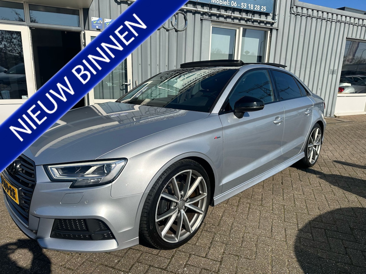 Audi A3 Limousine - 1.4 TFSI CoD Sport S Line Edition PANORAMADAK - AutoWereld.nl