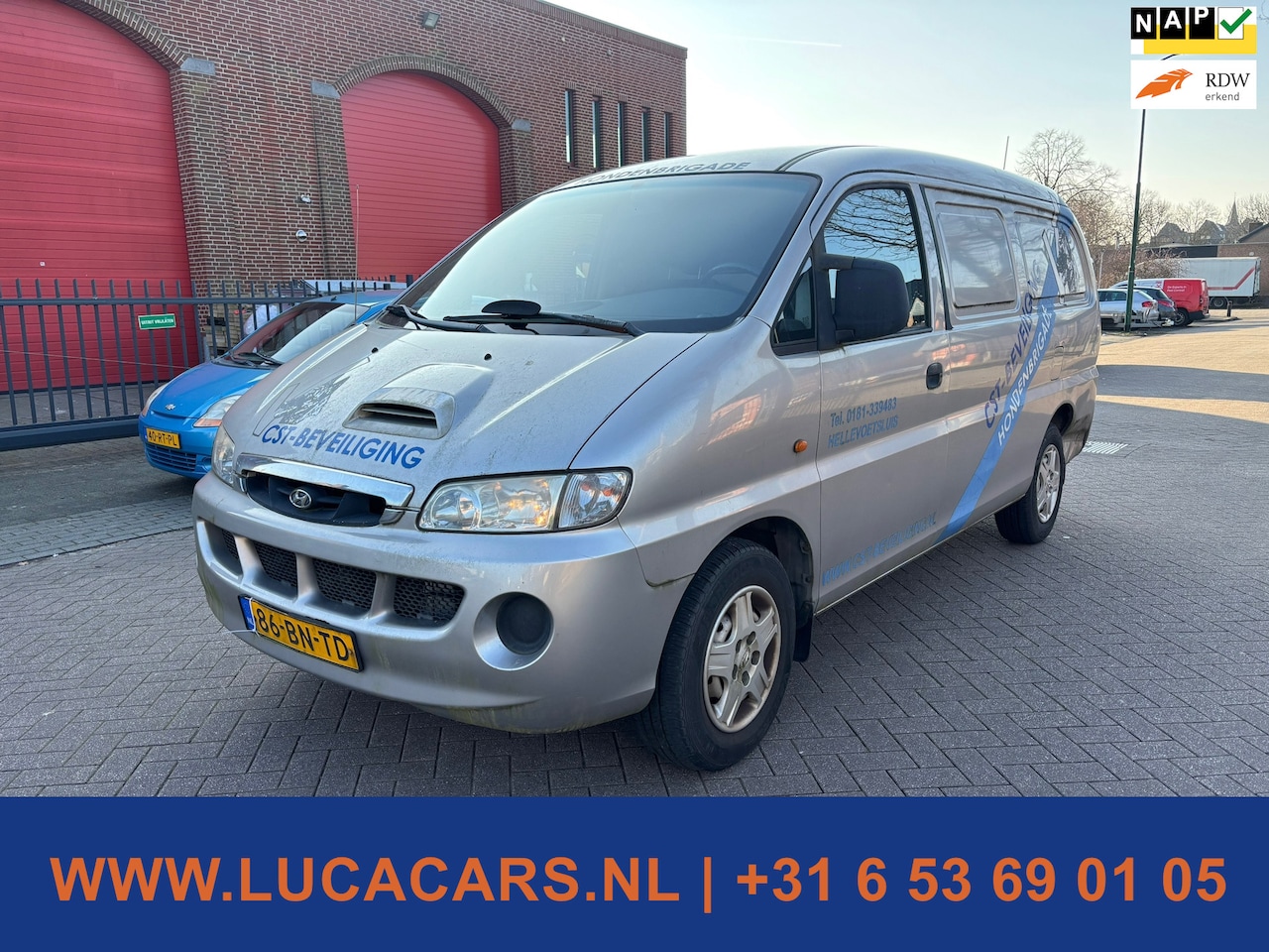 Hyundai H 200 - 2.5 CRDi Luxe lang AIRCO - AutoWereld.nl