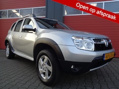 Dacia Duster - 1.6 Lauréate 2wd 105PK Airco LMV Trekhaak 1E-Eigenaar NL-Auto