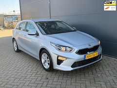 Kia Cee'd - CEED 1.6 CRDi DynamicLine/navi/carplay/achteruitrijcamera/airco