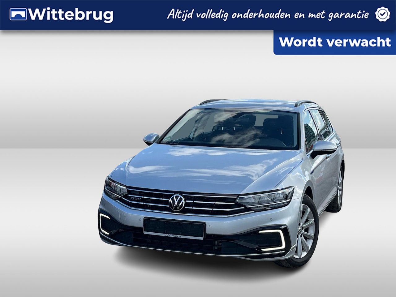 Volkswagen Passat Variant - 1.4 TSI PHEV 218PK GTE Business / Achteruitrijcamera / Stoelverwarming / LED / Keyless Go - AutoWereld.nl