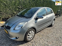 Toyota Yaris - 1.3 VVTi Sol Airco 1e eigenaar