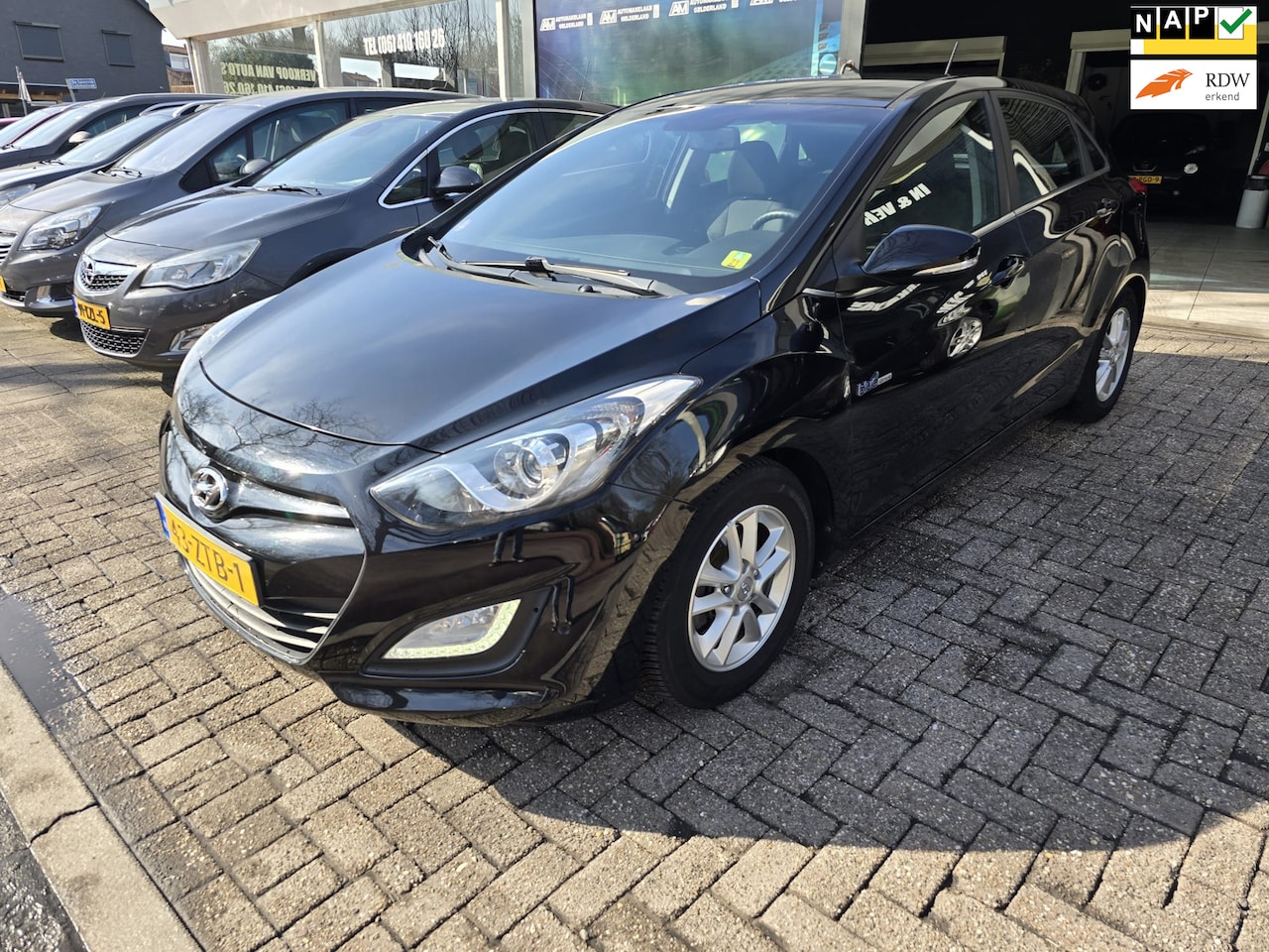 Hyundai i30 - 1.6 GDI i-Vision | 2E EIGENAAR | 12 MND GARANTIE | NAVI |CAMERA | NW APK | - AutoWereld.nl