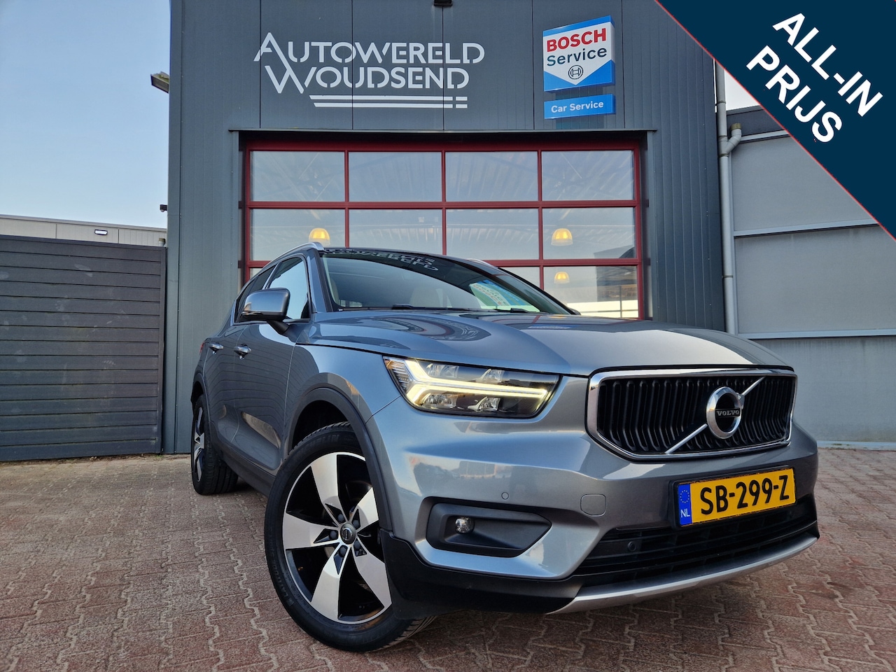 Volvo XC40 - 2.0 T5 AWD Intro Edition 12MND BOVAG GAR. | NAVI | CAMERA | EL. WEGKL. TREKHAAK | CAMERA | - AutoWereld.nl