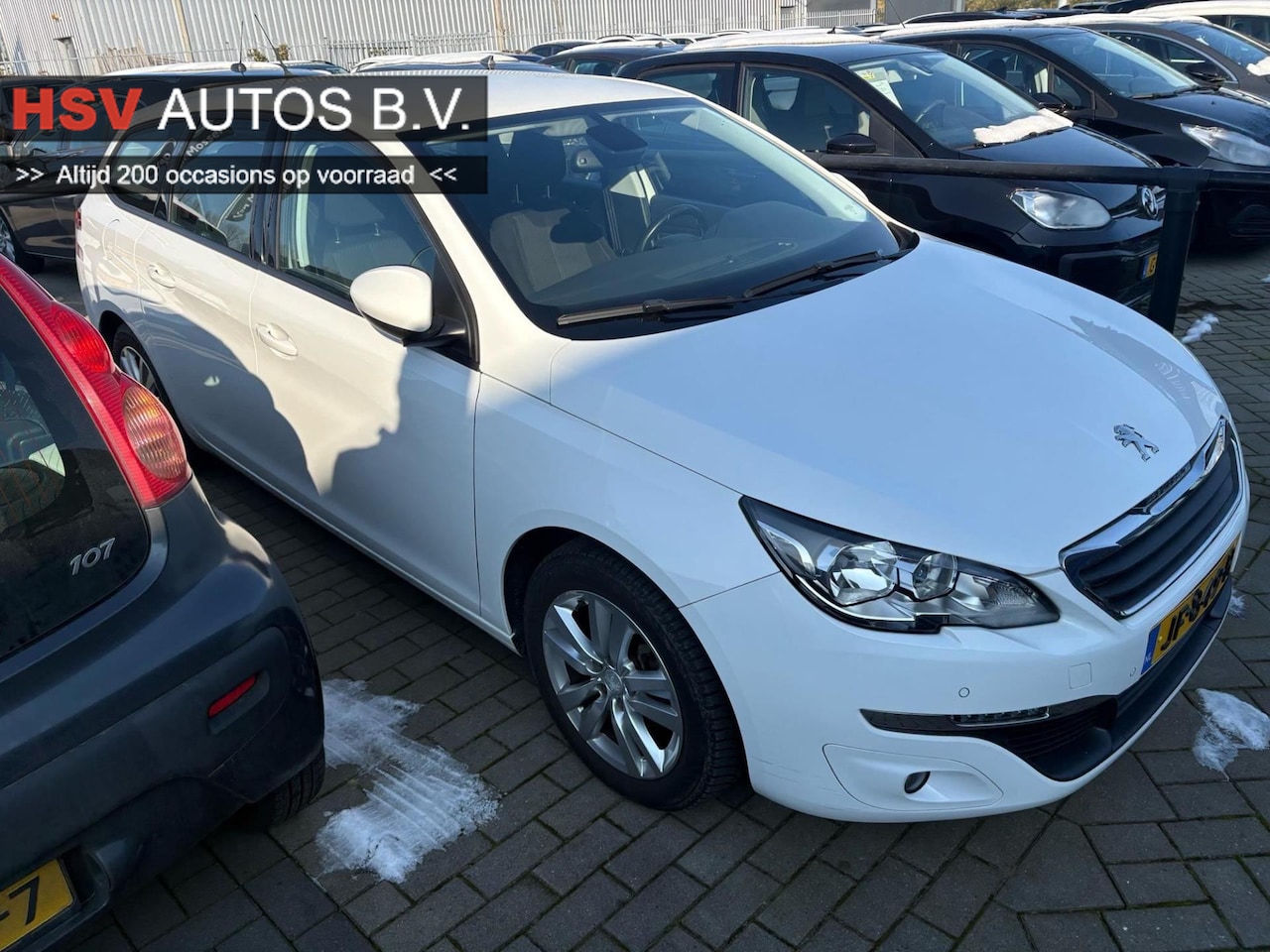 Peugeot 308 SW - 1.2 PureTech Blue Lease Premium 1.2 PureTech Blue Lease Premium - AutoWereld.nl