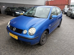 Volkswagen Polo - 1.2