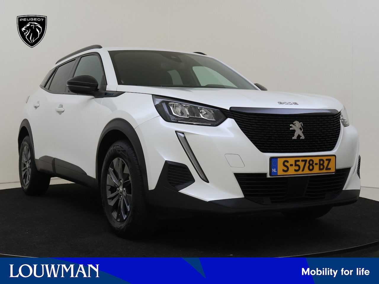 Peugeot 2008 - 1.2 PureTech Style | Navigatie | Camera | LM velgen | Cruise Control | Climate Control | - AutoWereld.nl