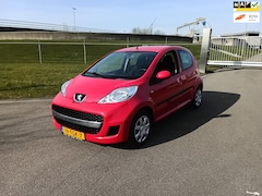 Peugeot 107 - 1.0-12V XS