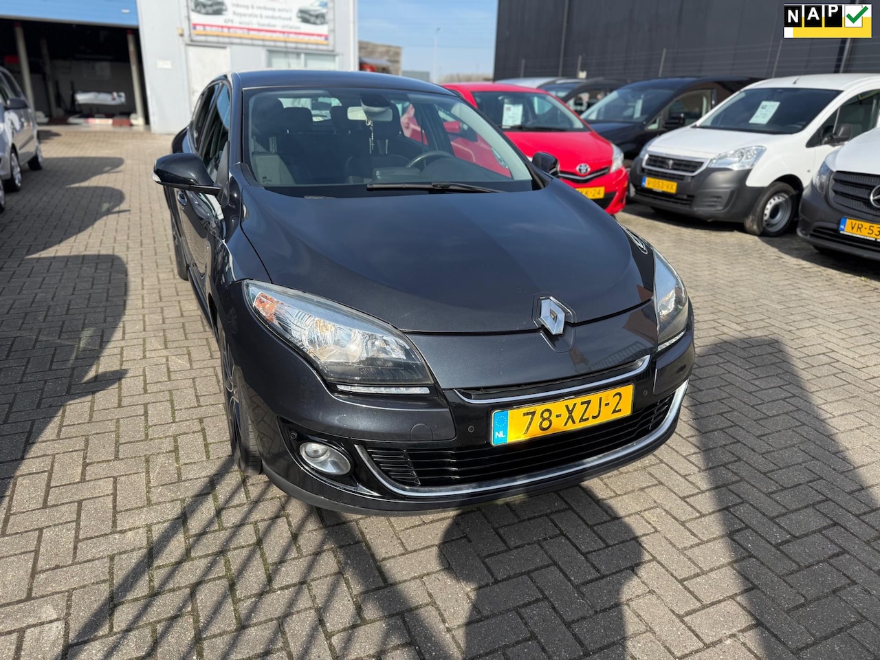 Renault Mégane - 1.5 dCi Bose|Roetfilter verstopt........ - AutoWereld.nl