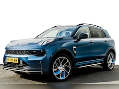 Lynk & Co 01 - 1.5 Plug-in Hybrid 262 Pk I Panoramadak I 75 km Elektrisch I 360 Camera I Infinity Audio I