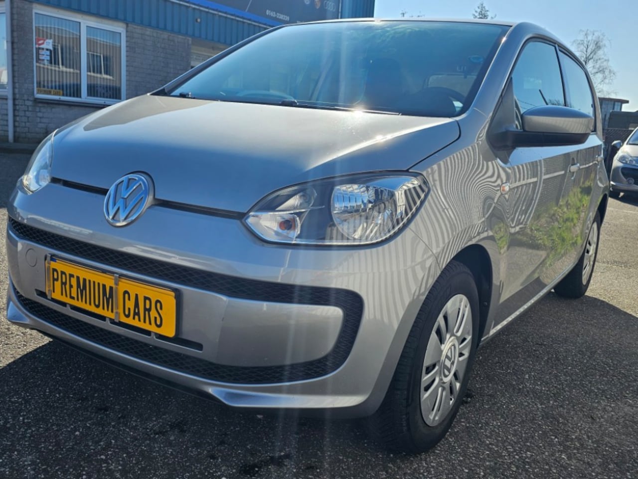 Volkswagen Up! - 1.0 high up! BlueMotion Airco / Electrische ramen / Banden spanning check - AutoWereld.nl