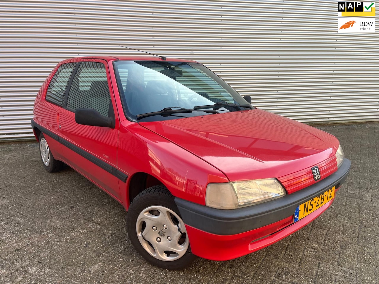 Peugeot 106 - 1.1 Accent|Elektrisch ramen|Trekhaak|Centrale deurvergrendeling|Goed onderhouden| - AutoWereld.nl