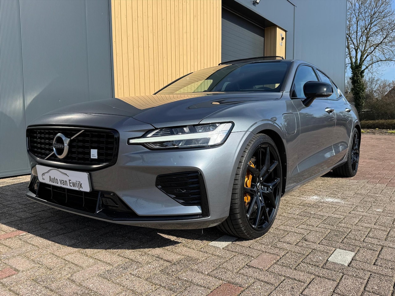 Volvo S60 - T8 AWD Polestar Engineered Polestar Engineered | B&W | Pano | HUD | Stuur/stoelverwarming - AutoWereld.nl