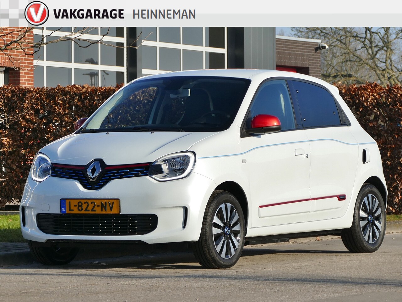 Renault Twingo Z.E. - AUTOMAAT R80 Intens | eigen accu | stoelverwarming | Apple carplay / Android auto - AutoWereld.nl