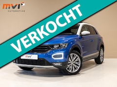 Volkswagen T-Roc - 1.0 TSI Style Plus / 116pk / Adaptieve cruise control / Stoelverwarming /