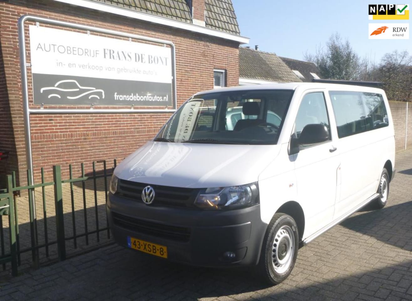 Volkswagen Transporter Kombi - 2.0 TDI L2H1 BM Comfortline AUTOMAAT 9 PERSOONS AIRCO € 9550 EX BTW - AutoWereld.nl