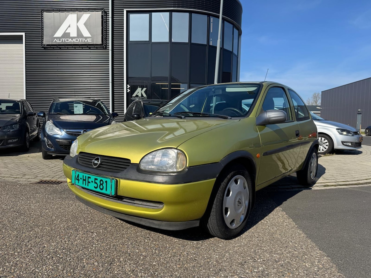 Opel Corsa - 1.2i-16V Sport/Inruilkoopje/125.000 NAP - AutoWereld.nl