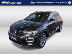 Volkswagen T-Roc - 1.5 TSI 150pk DSG Sport / Panorama dak / virtual cockpit / Side Assist / Full Led / Elect.