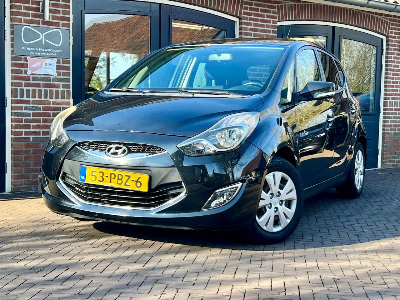 Hyundai ix20 - 1.6i i-Motion | AIRCO | TREKHAAK - AutoWereld.nl