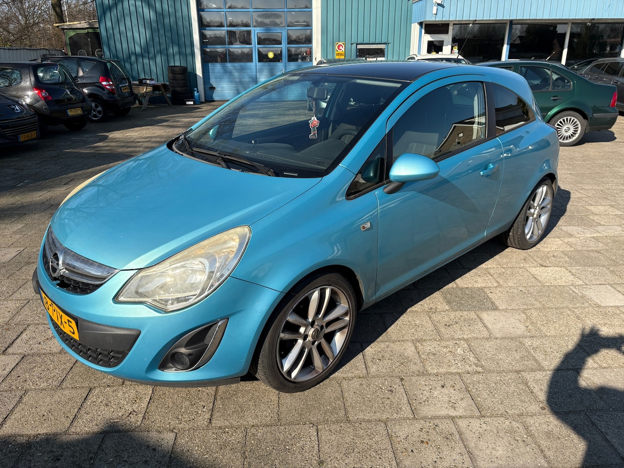 Opel Corsa - 1.4-16V Color Edition 1.4-16V Color Edition - AutoWereld.nl