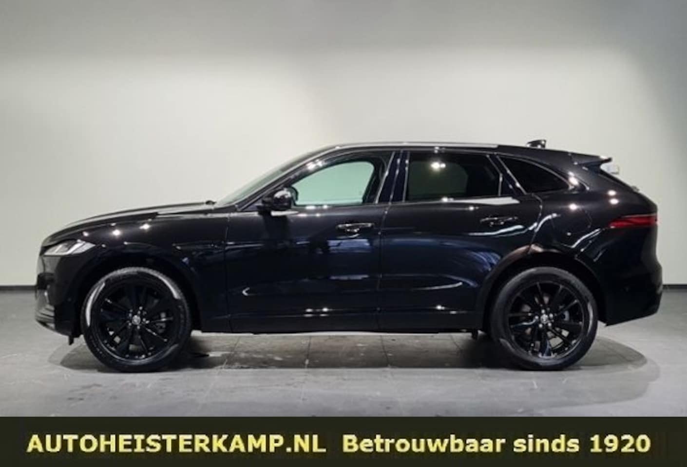 Jaguar F-Pace - P400e PHEV R-Dynamic S ACC Black Pack 20 Inch Stuurverwarming Stoelverwarming - AutoWereld.nl