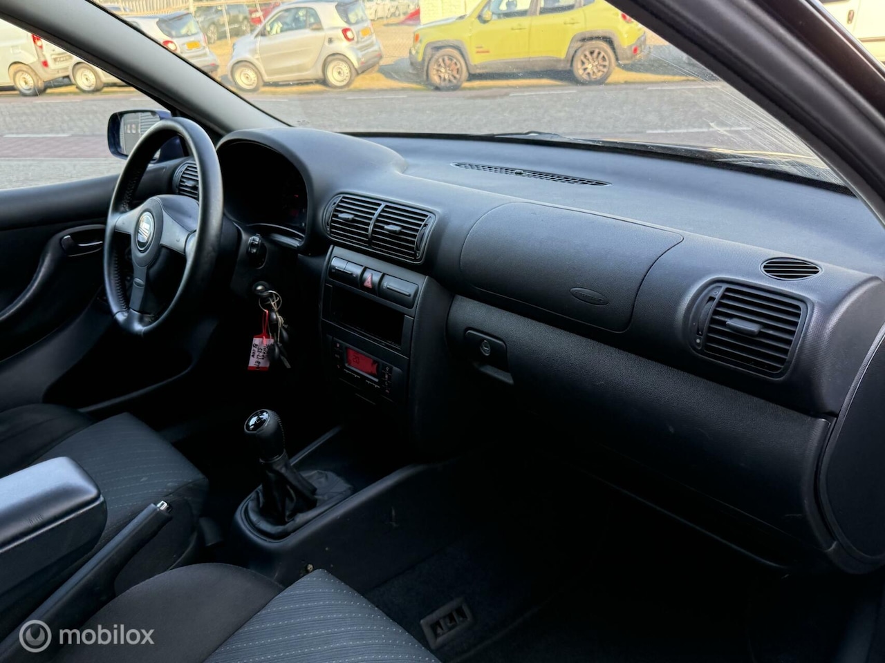 seat-toledo-2-3-v5-executive-2-3-v5-executive.jpg