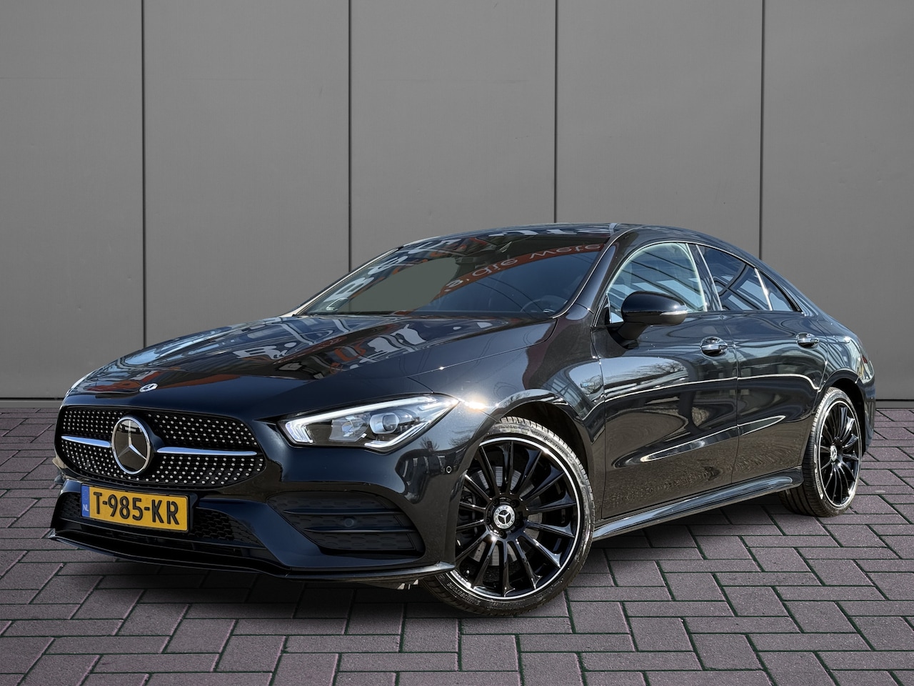 Mercedes-Benz CLA-Klasse - 250 e AMG Premium Plus | Sfeerverlichting | Panorama dak | Burmeister | Rijassistentie - AutoWereld.nl