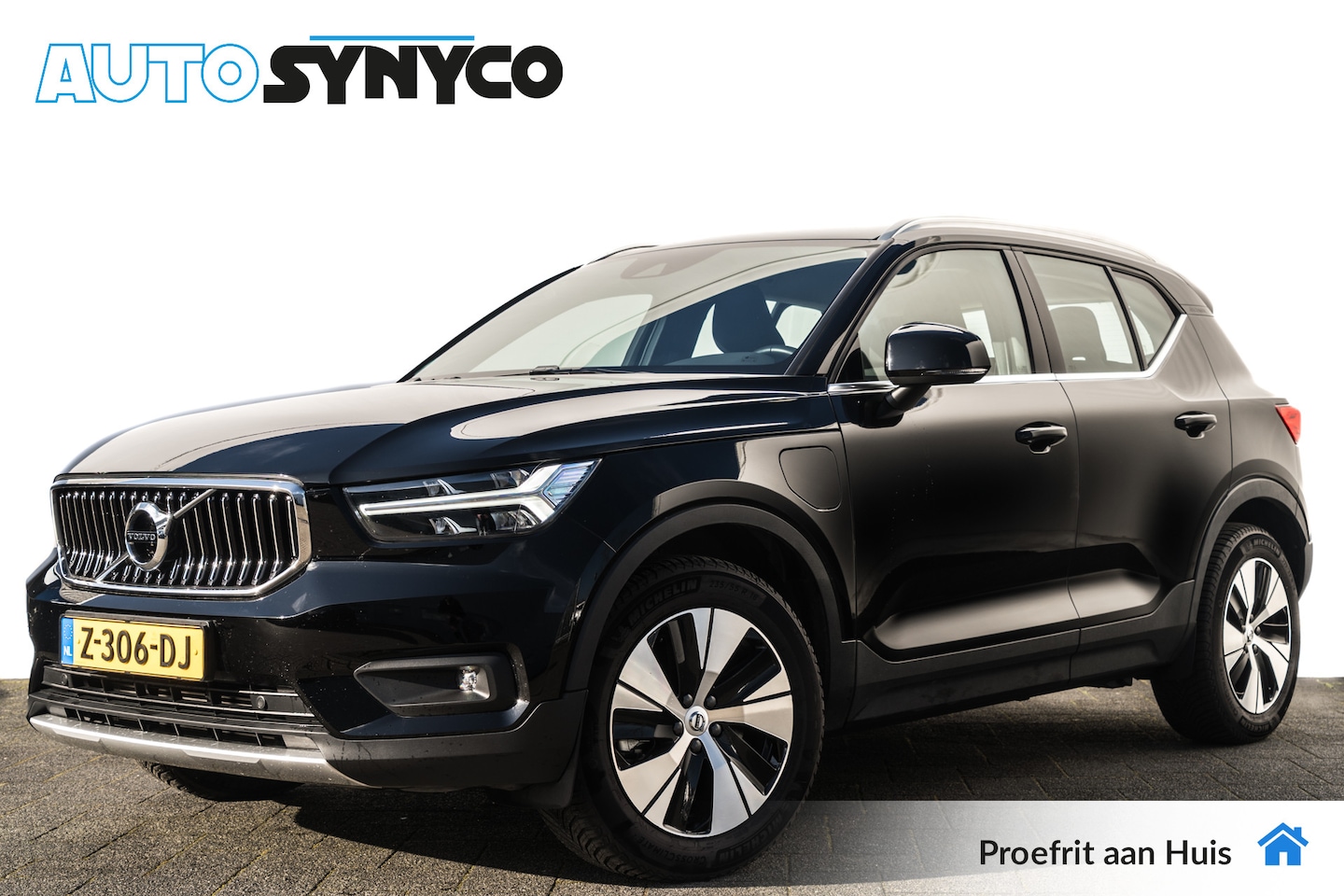 Volvo XC40 - 1.5 T4 Recharge Inscription Ex. | Trekhaak | Camera | 18 inch LMV | Keyless - AutoWereld.nl