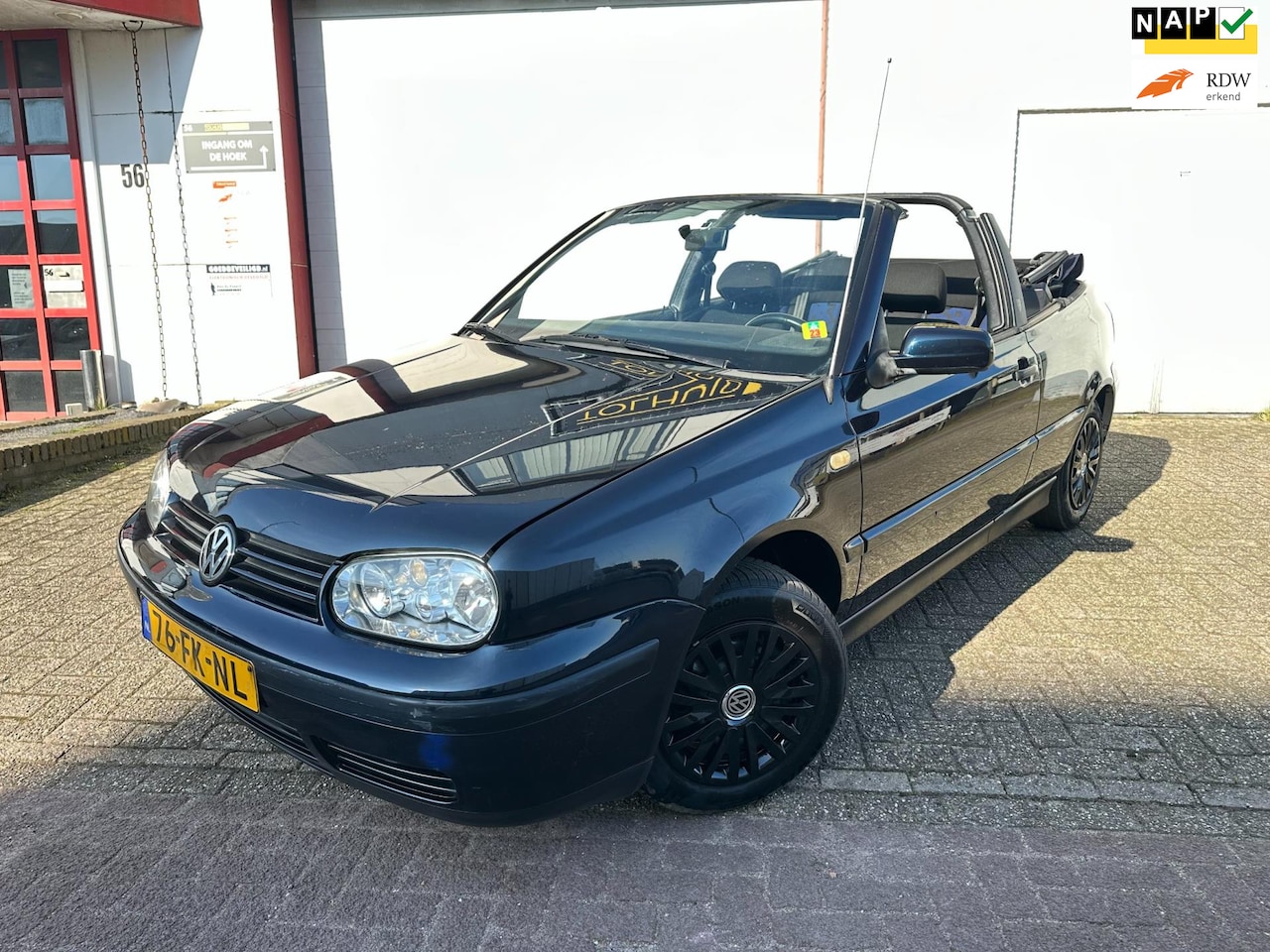 Volkswagen Golf Cabriolet - 1.8 Trendline "NIEUW APK | MINIGHT BLUE| CABRIO |UNIEK| - AutoWereld.nl