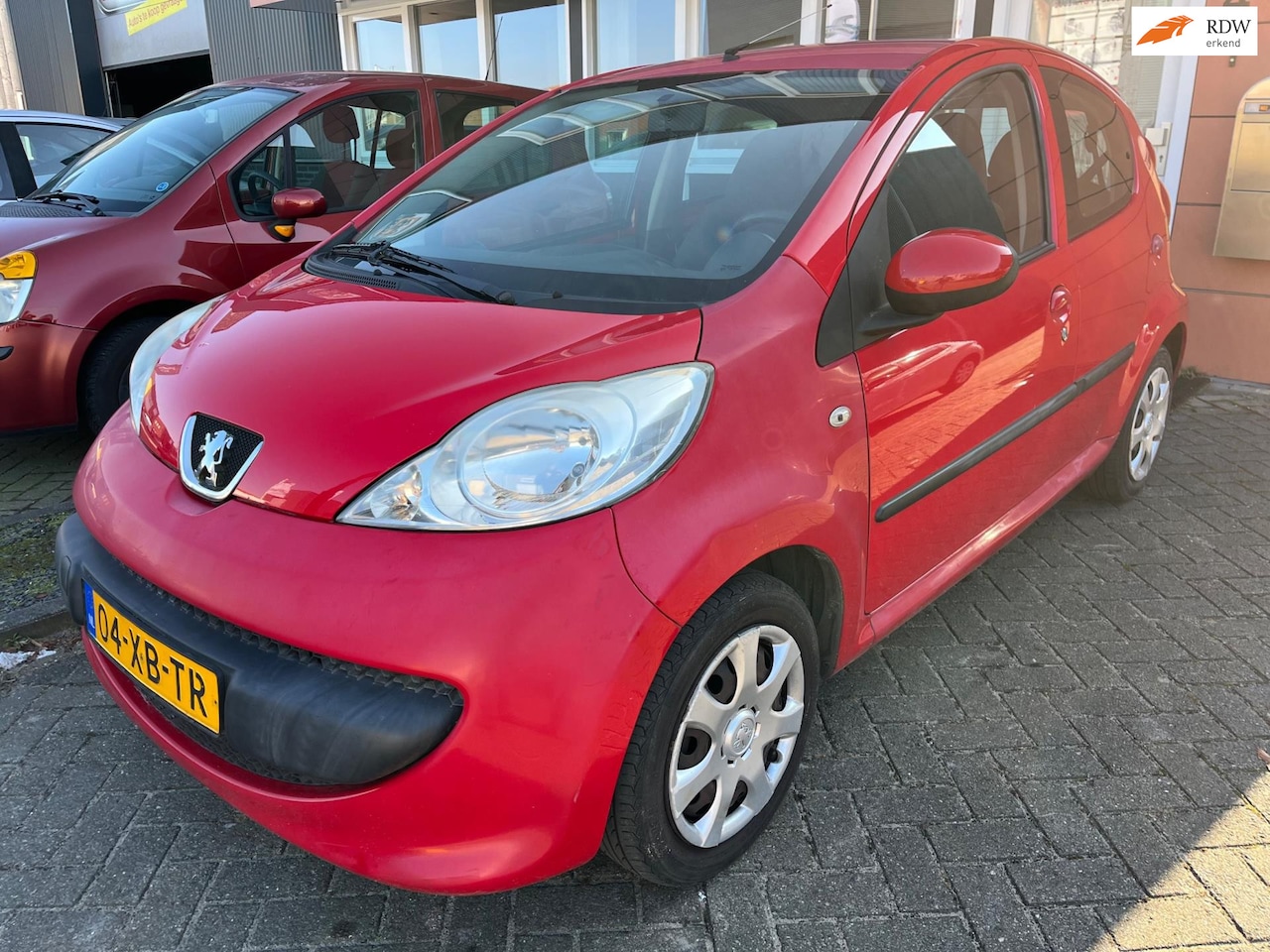 Peugeot 107 - 1.0-12V XS 1.0-12V XS - AutoWereld.nl