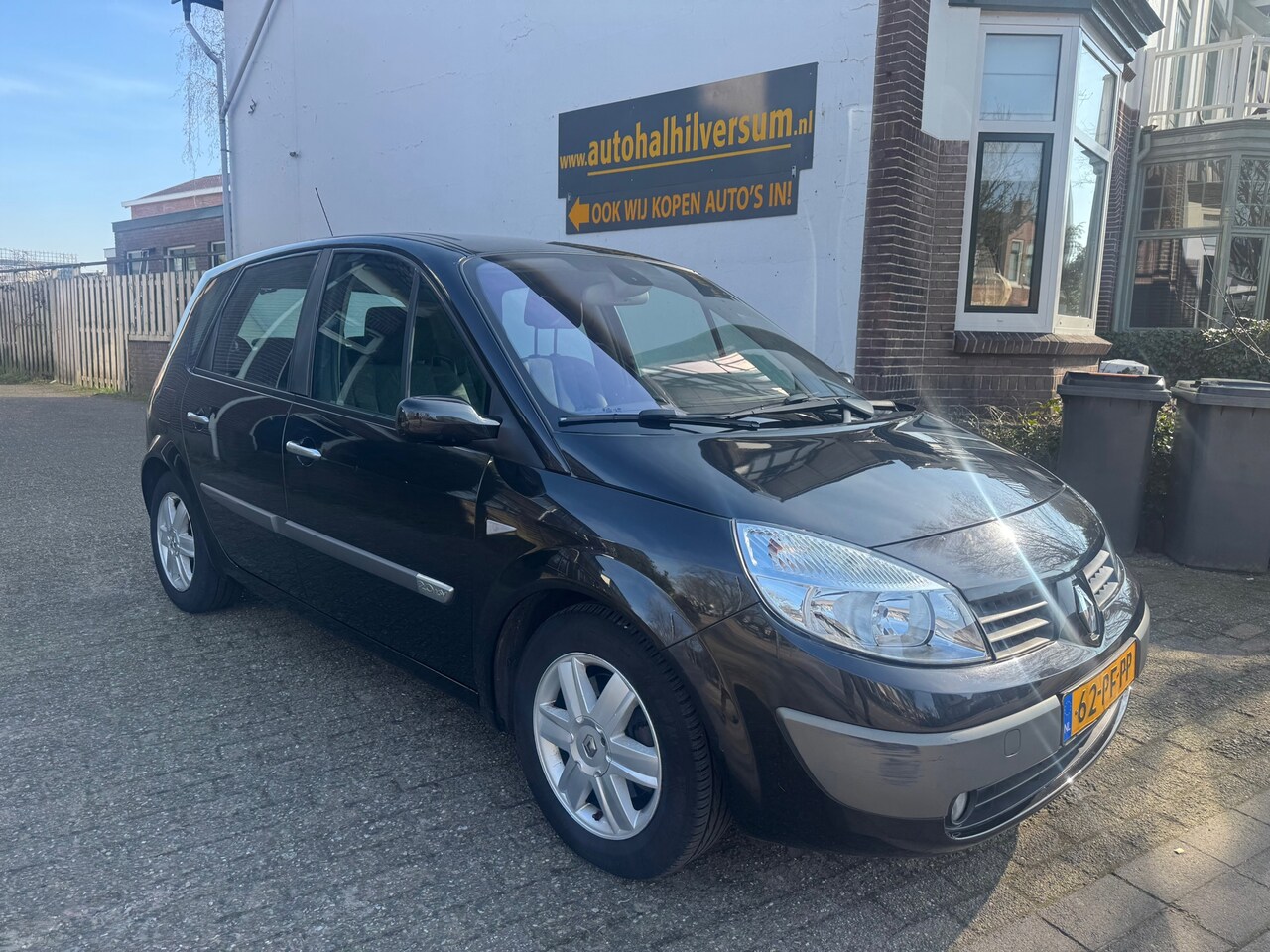 Renault Scénic - 2.0-16V Dynamique Comfort AUTOMAAT - AutoWereld.nl