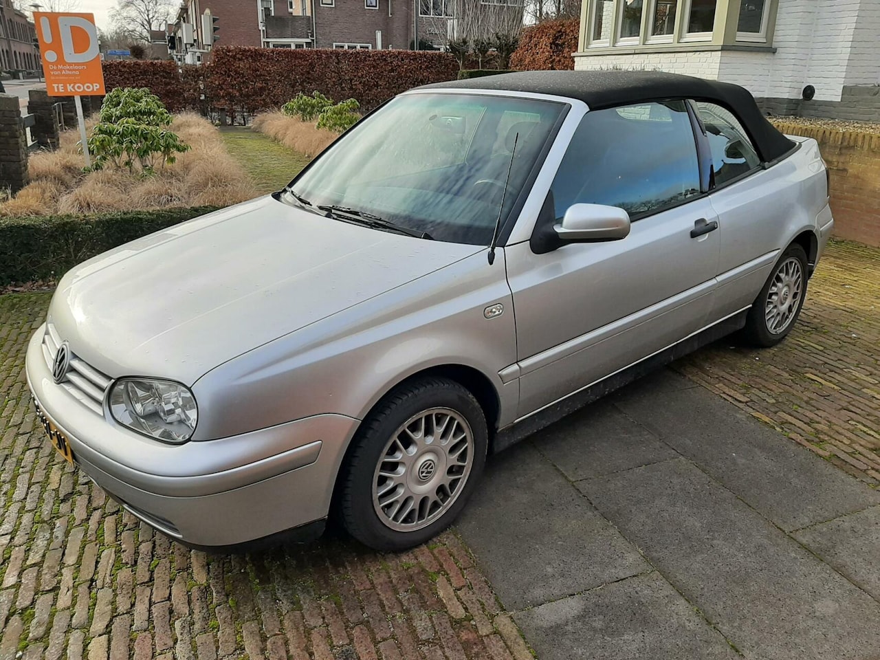 Volkswagen Golf Cabriolet - 2.0 Aut. - 2001 - AutoWereld.nl