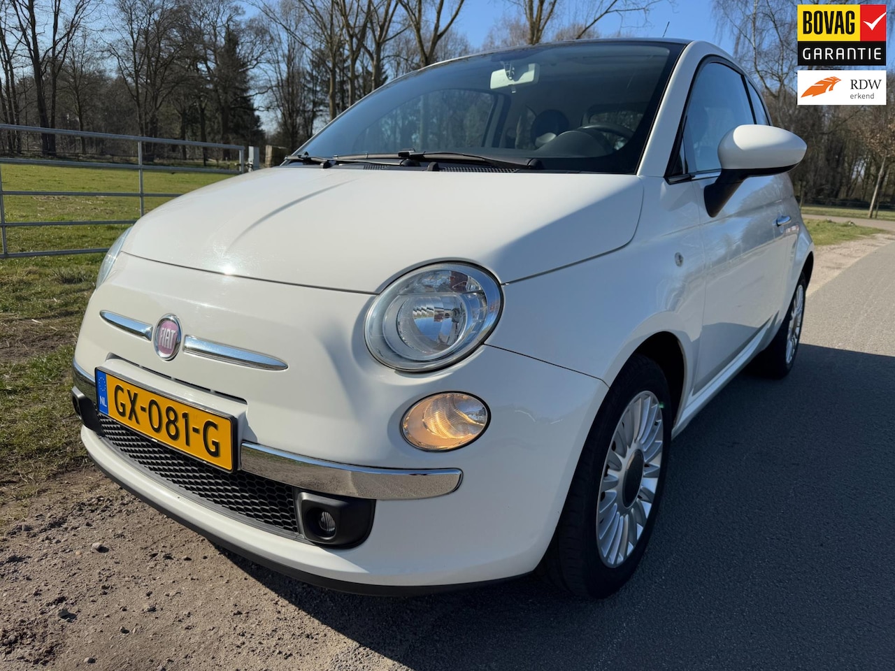 Fiat 500 - 1.2 Lounge met airco en panorama dak - AutoWereld.nl