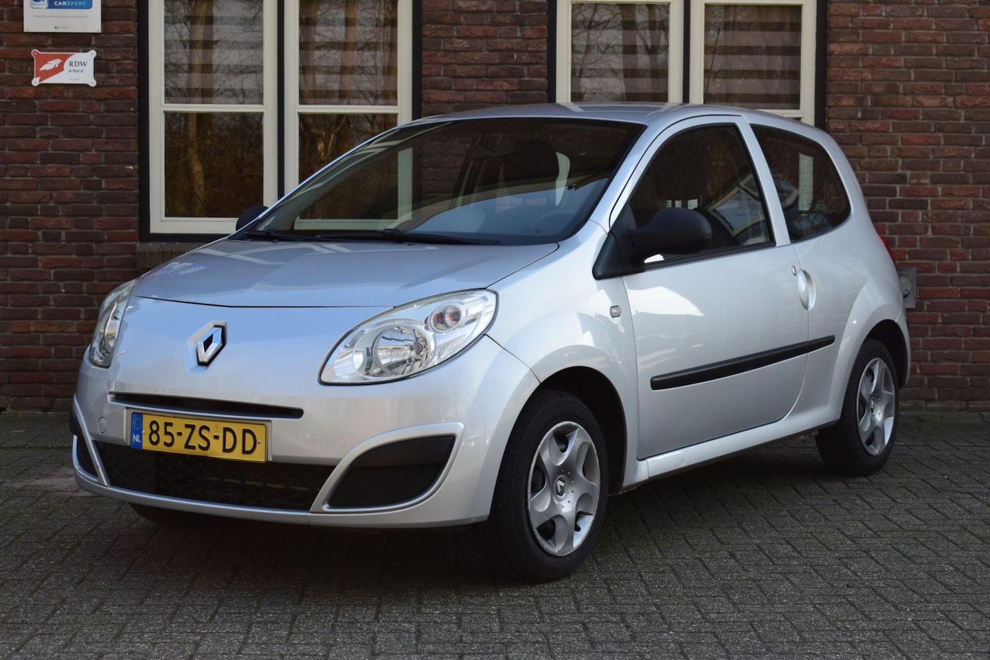 Renault Twingo - 1.2 Authentique Airconditioning | APK 14-2-2026 - AutoWereld.nl