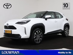 Toyota Yaris Cross - 1.5 Hybrid Dynamic Limited | Parkeersensoren | Stoel en stuurwiel verwarmd | Camera | Clim