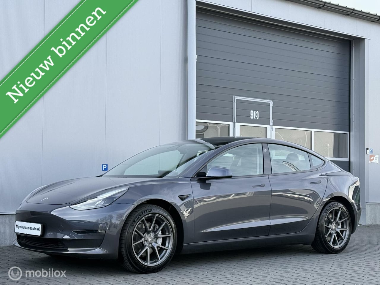 Tesla Model 3 - Long Range RWD Long Range AWD 75 kWh - Facelift - warmtepomp - AutoWereld.nl