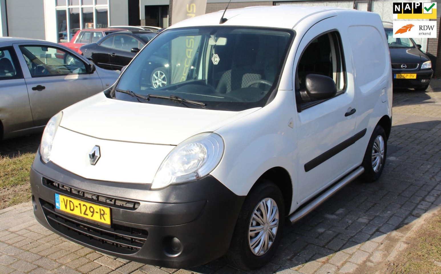 Renault Kangoo Express - 1.5 dCi 75 Express Compact Comfort Navigatie Parkeersensoren - AutoWereld.nl