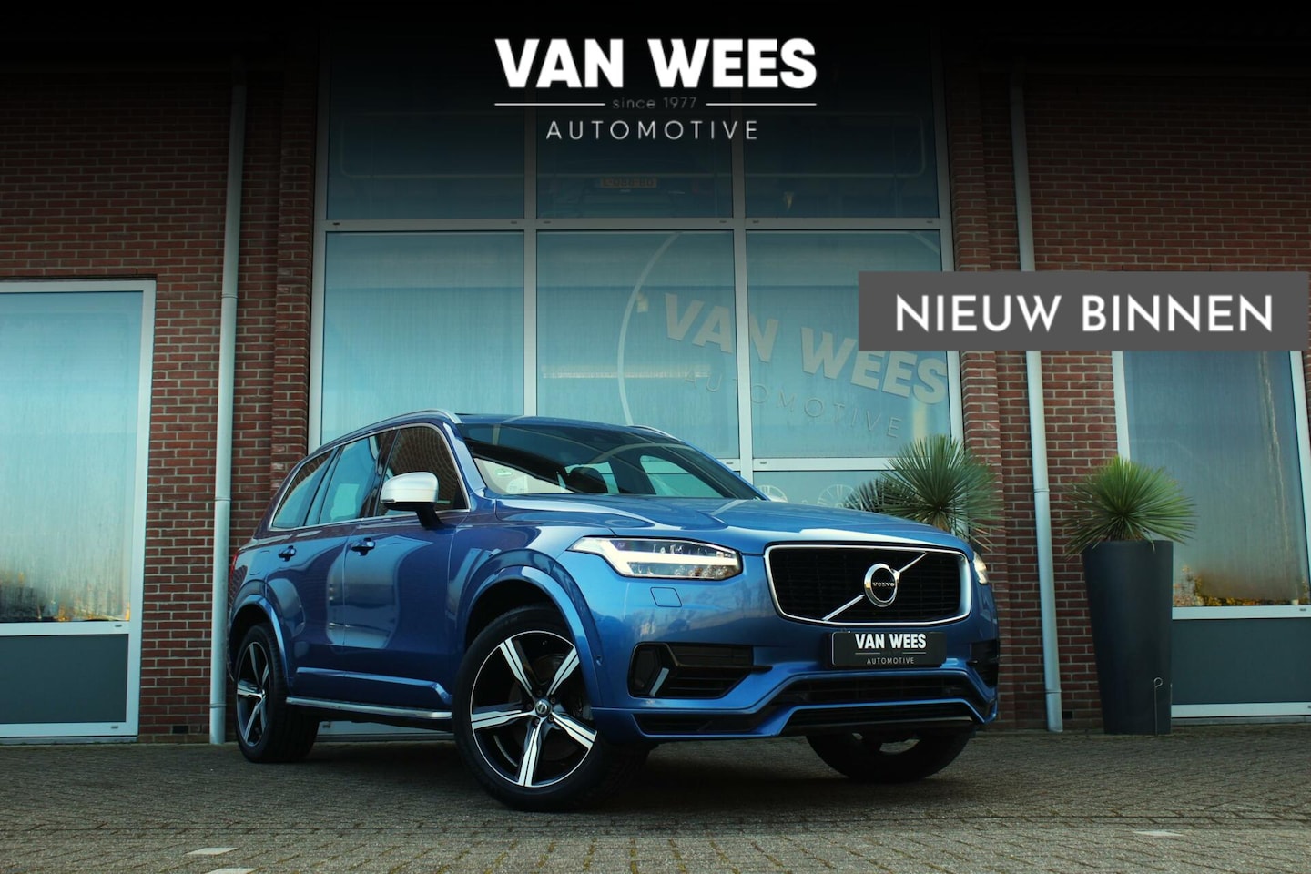 Volvo XC90 - 2.0 T8 Twin Engine AWD R-Design | 1e eigenaar | NL auto | 7 persoons | Pano | 20 inch | LE - AutoWereld.nl