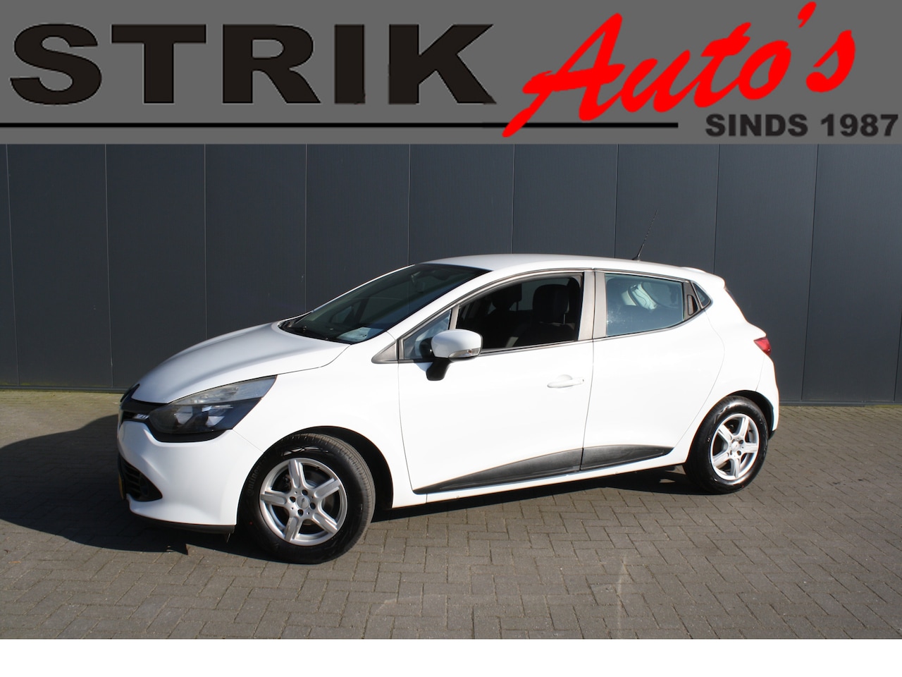 Renault Clio - 1.2 Night & Day - NAVIGATIE - AIRCO - RIJKLAAR - 5-DEURS - AutoWereld.nl