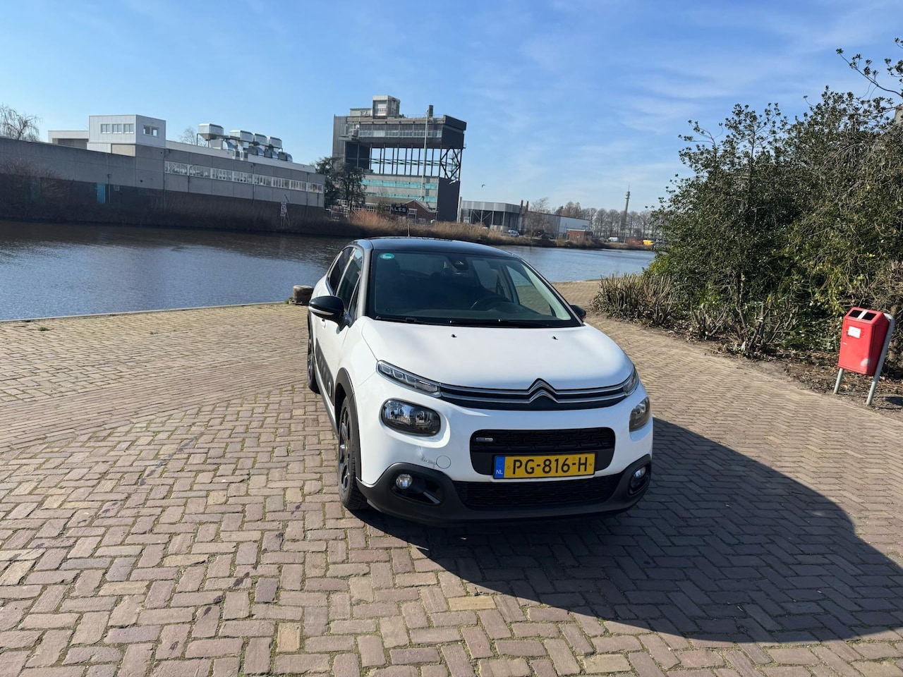 Citroën C3 - 1.2 PureTech Shine 1.2 PureTech Shine - AutoWereld.nl