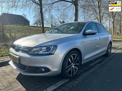 Volkswagen Jetta - 1.4 TSI Hybrid Highline airo , nap automaat