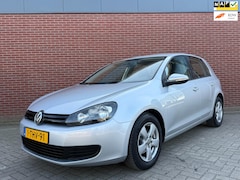 Volkswagen Golf - 1.6 Trendline / Automaat / Airco / elektrische ramen