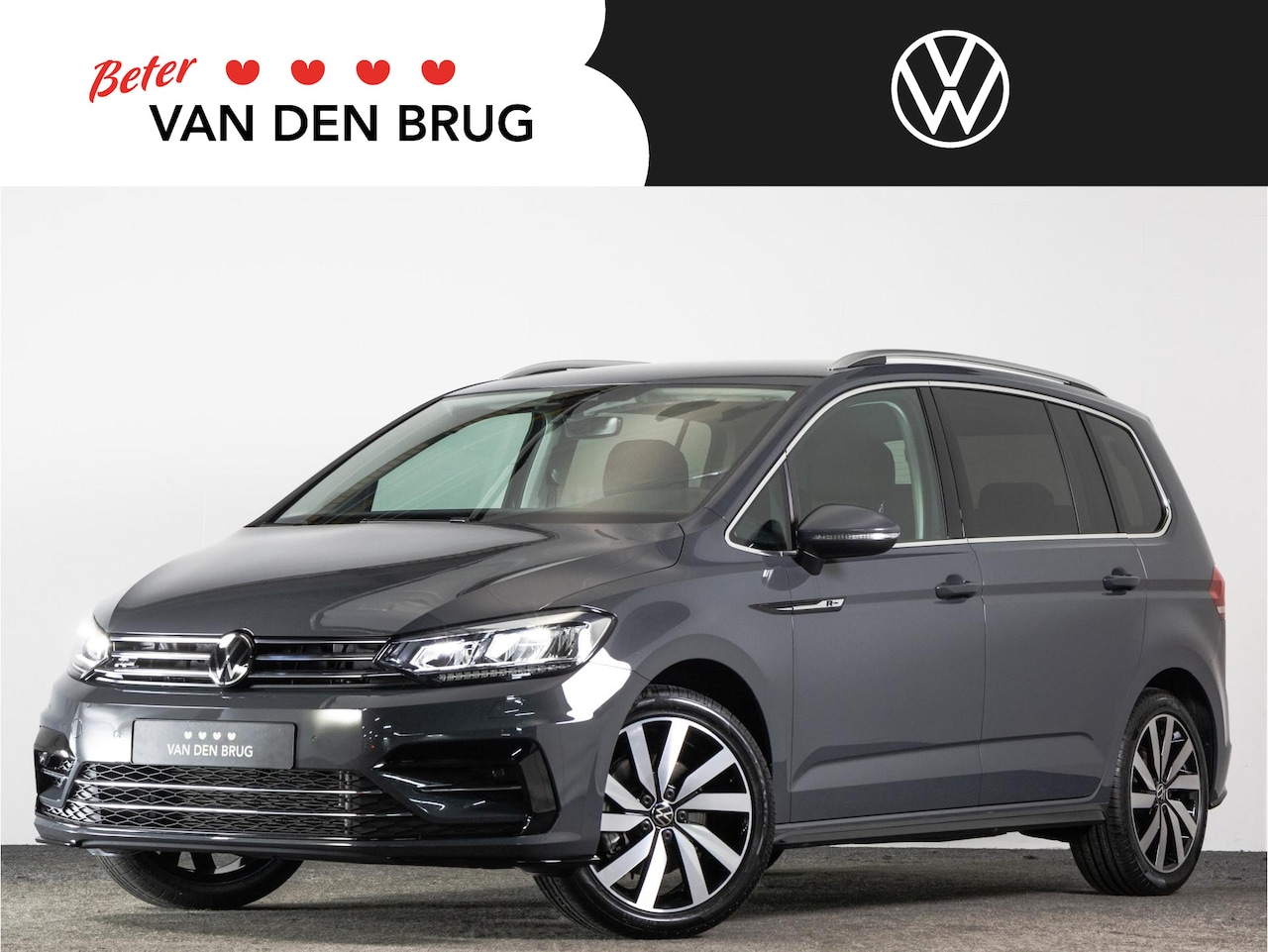 Volkswagen Touran - R-Line 1.5 TSI 150 PK DSG 7-Persoons | LED | Adaptieve Cruise Control | Navigatie | Side A - AutoWereld.nl