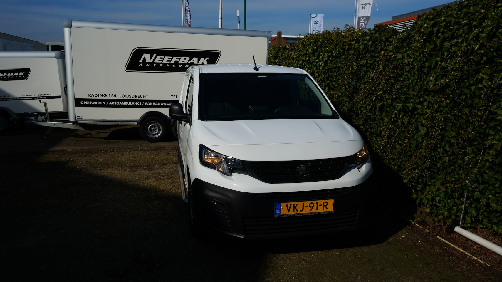 Peugeot Partner - 1.5 BlueHDI Premium - AutoWereld.nl