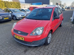 Ford Fiesta - 1.3-8V Champion