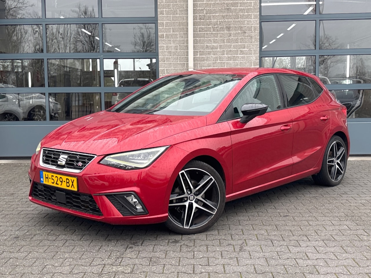 Seat Ibiza - 1.0 TSI FR Business Intense | APPLE CARPLAY | CAMERA | - AutoWereld.nl