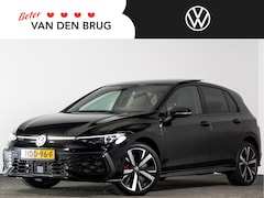 Volkswagen Golf - 1.5 eHybrid GTE | Blind Spot Assist | Panoramadak | 18 Inch | Black Style | Trekhaak |