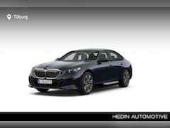 BMW i5 - eDrive40 Sedan M Sport Edition | Driving Assitant Plus | Ambiance verlichting | Digital Ke